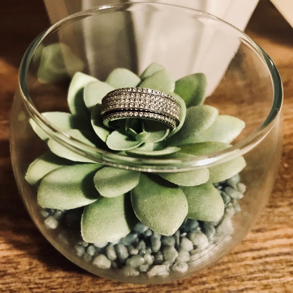Crystal Rotating Band Cocktail Ring